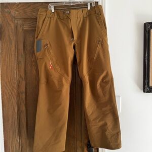 Men's Sitka Gear Grinder Pants size 38R Tan Cargo Pants with Utility Pockets